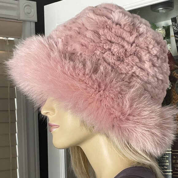 Women Beautiful Knitted Authentic PINK FOX Fur Hat - Picture 5 of 6